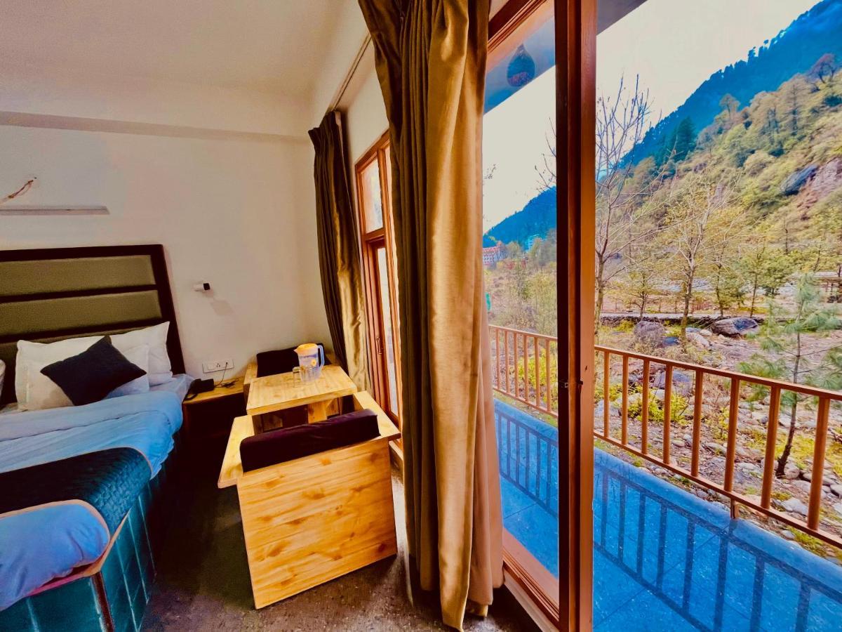 מנאלי Hotel Beas River Retreat - A Riverside Hotel With Balcony מראה חיצוני תמונה