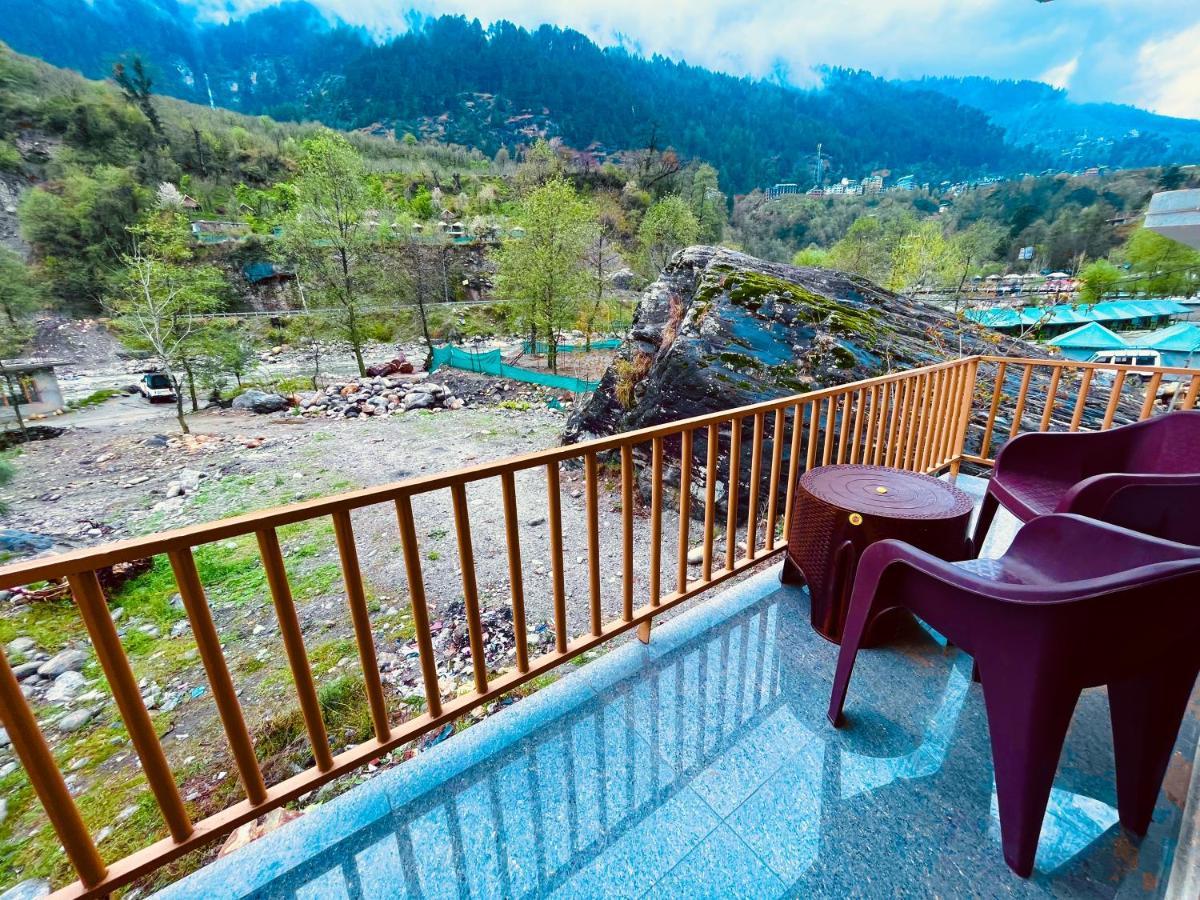 מנאלי Hotel Beas River Retreat - A Riverside Hotel With Balcony מראה חיצוני תמונה