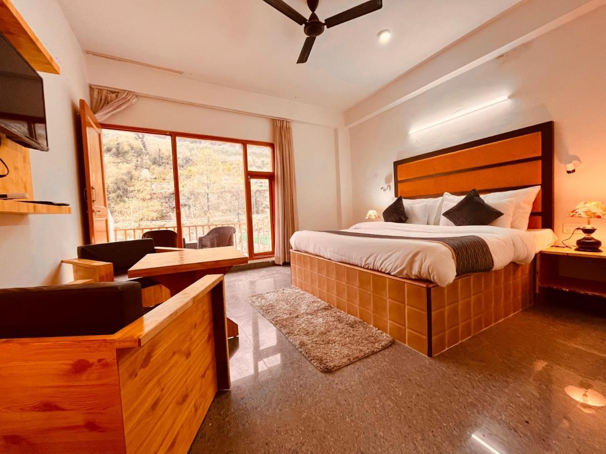 מנאלי Hotel Beas River Retreat - A Riverside Hotel With Balcony מראה חיצוני תמונה